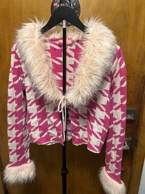 Sugar Thrillz Pink & Cream Houndstooth Faux-Fur Trim Blazer Cardigan
